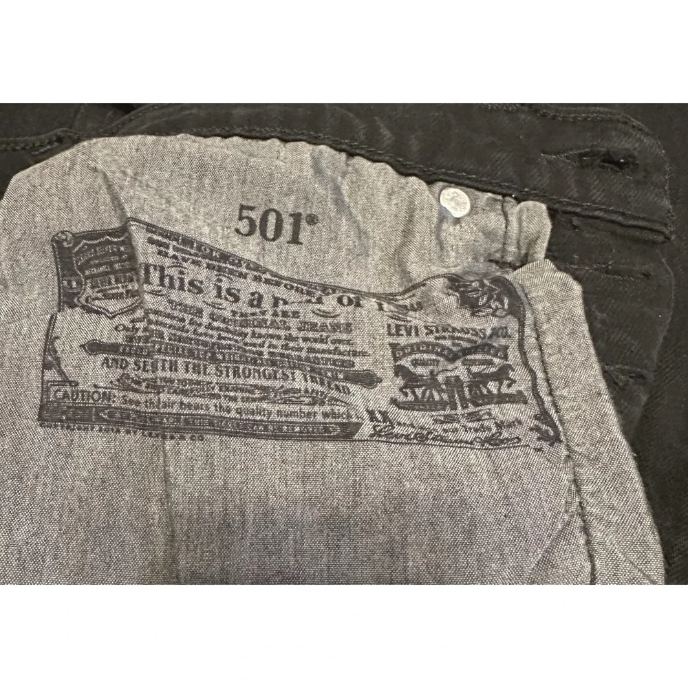 Levi's 501 Men's Black Button Fly Jeans 27x30 Straight Vintage Fit